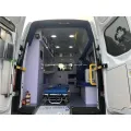 Mercedes Benz Automática UCI Transporte de pacientes Ambulancia de rescate de presión negativa Ambulancia